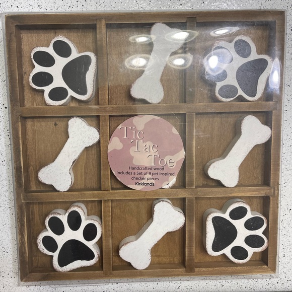 NWOT Wooden dog print Tic Tac Toe - Picture 3 of 5